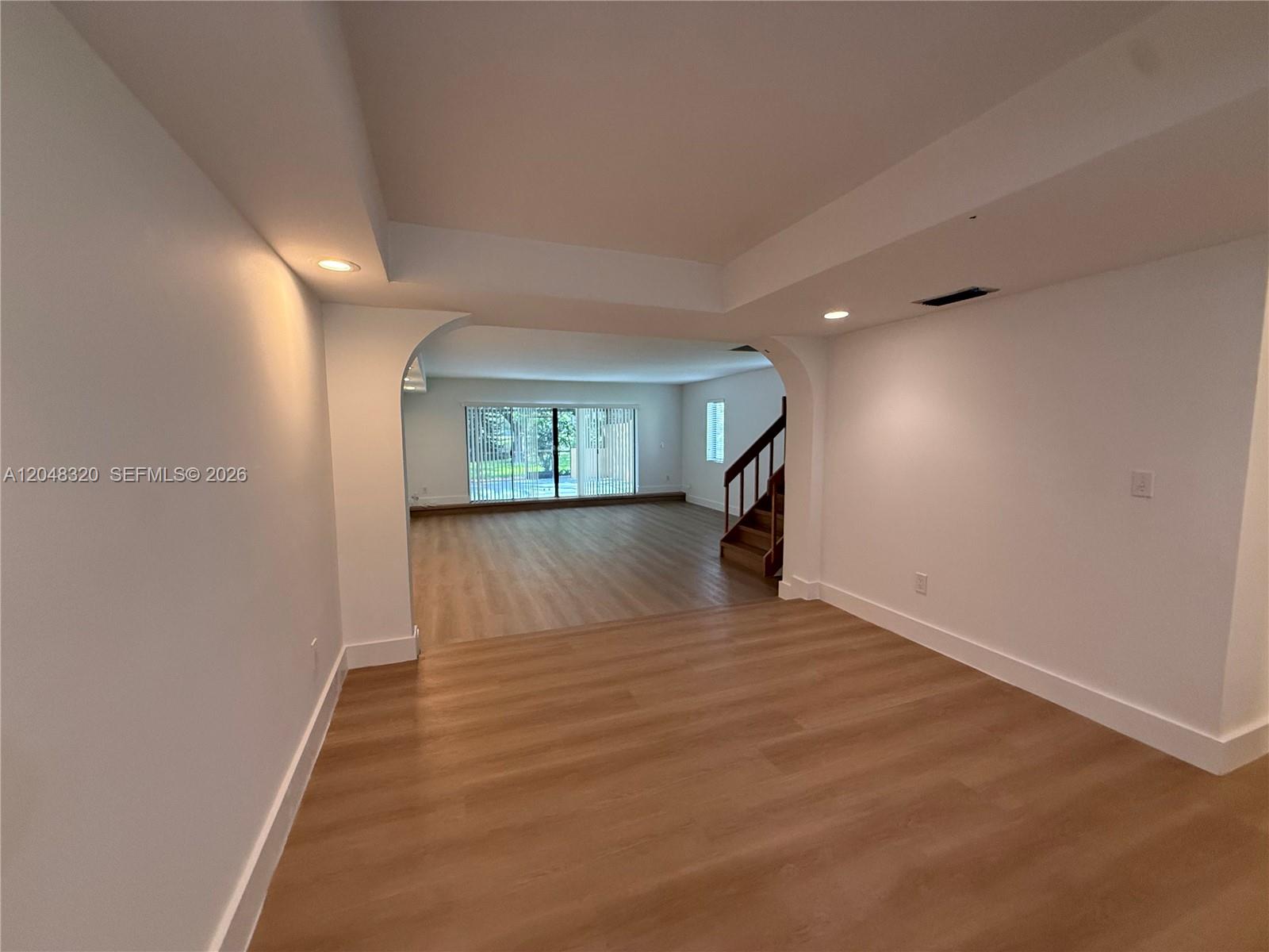 A12048320 Property Photo 5