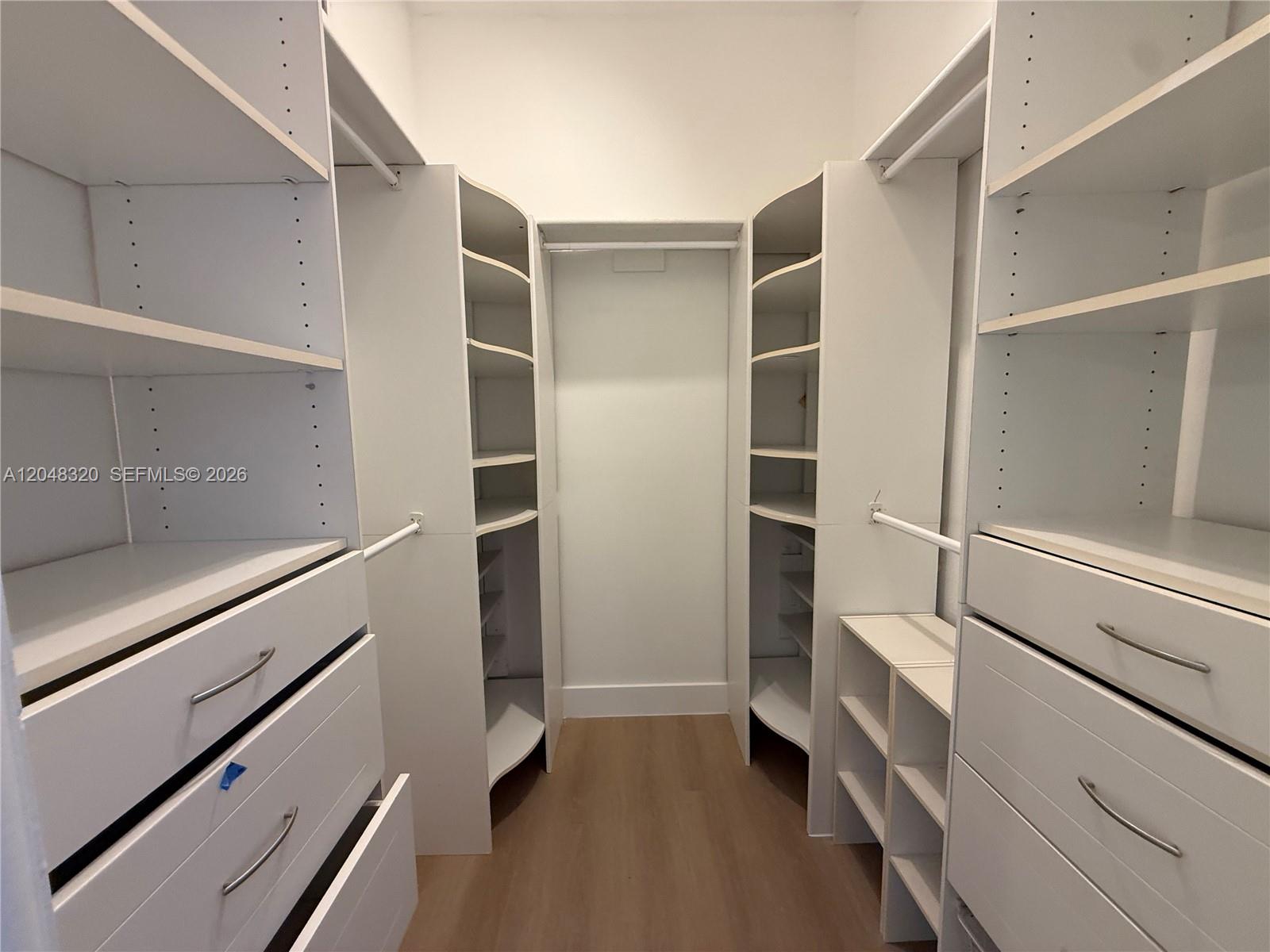 A12048320 Property Photo 21