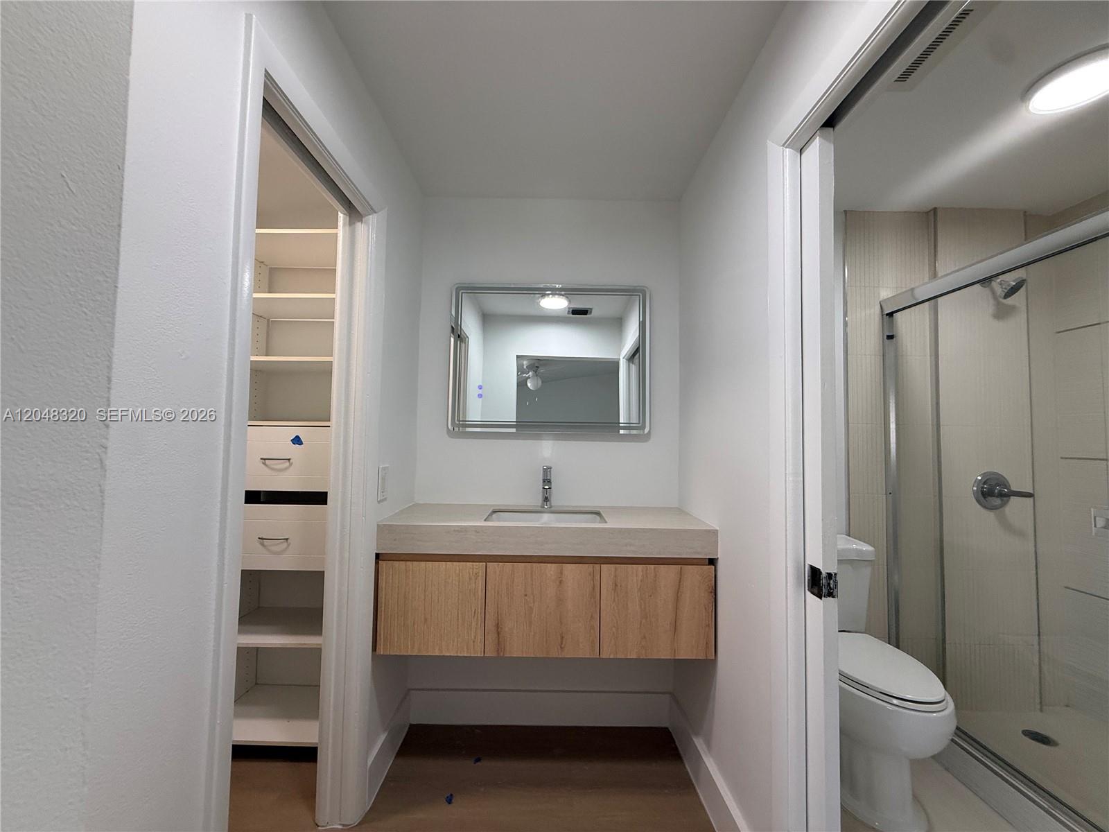 A12048320 Property Photo 24