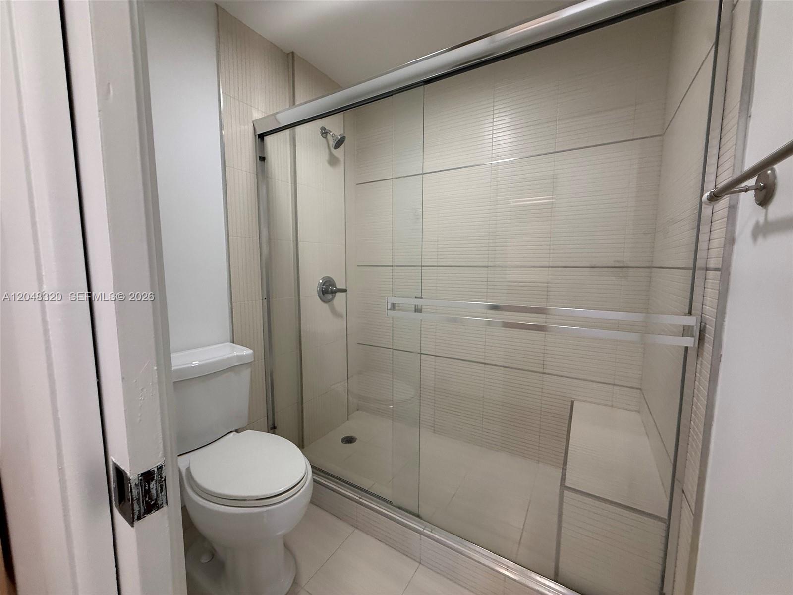 A12048320 Property Photo 25