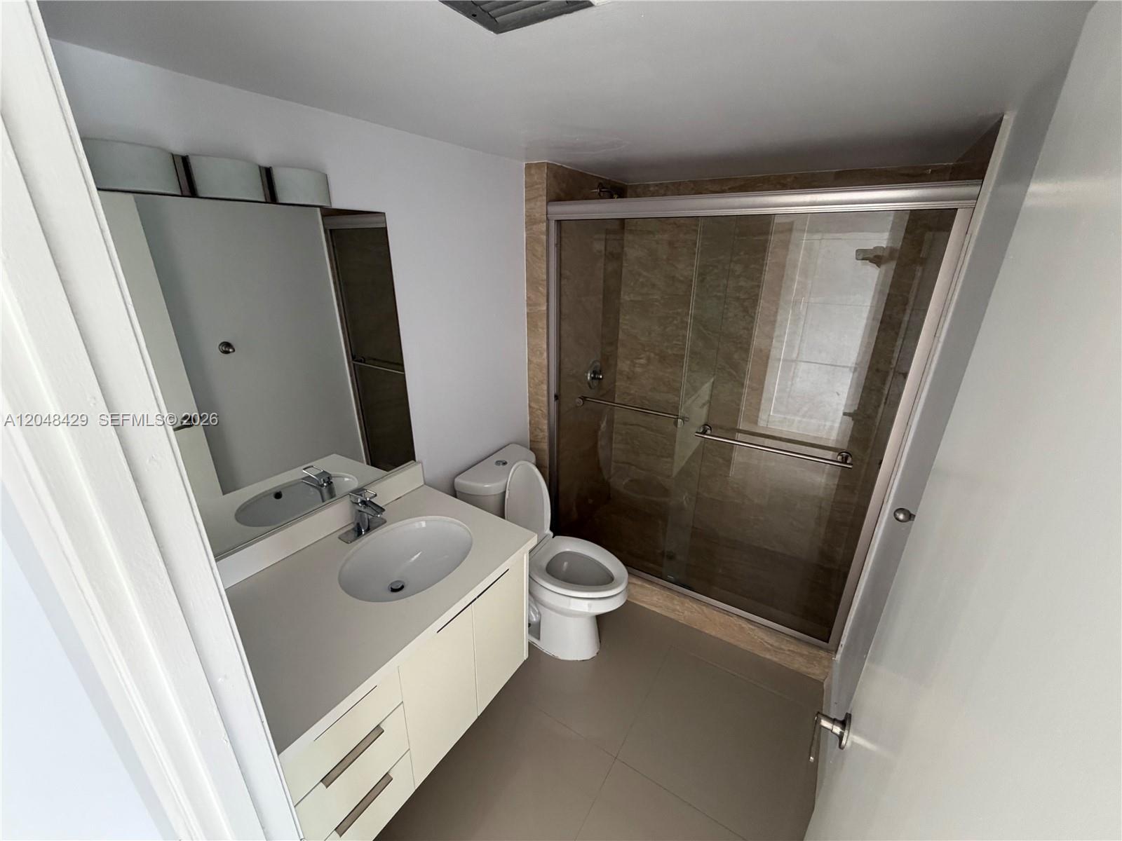 18011 Biscayne Boulevard 1802 Property Photo 5