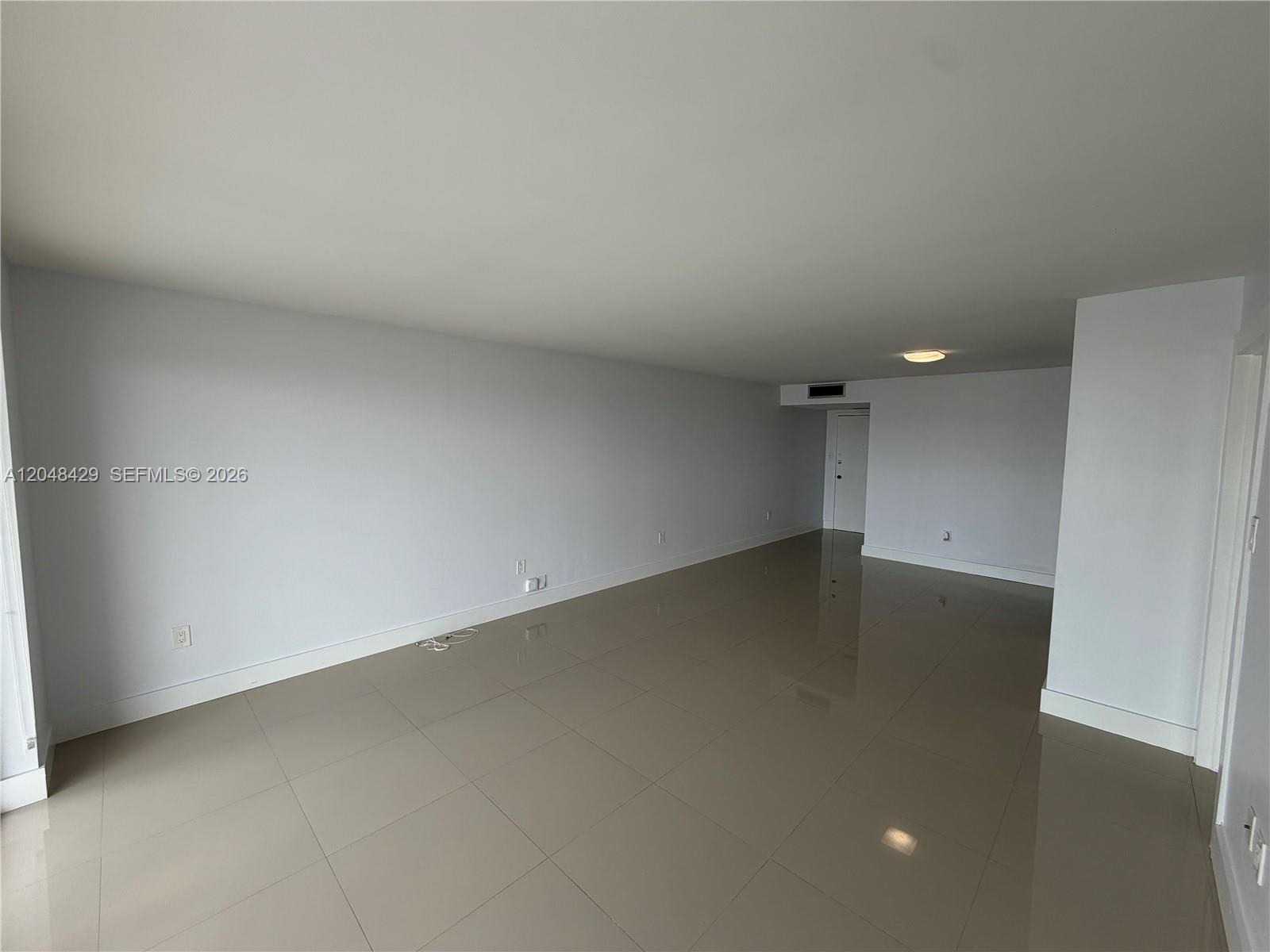 18011 Biscayne Boulevard 1802 Property Photo 14