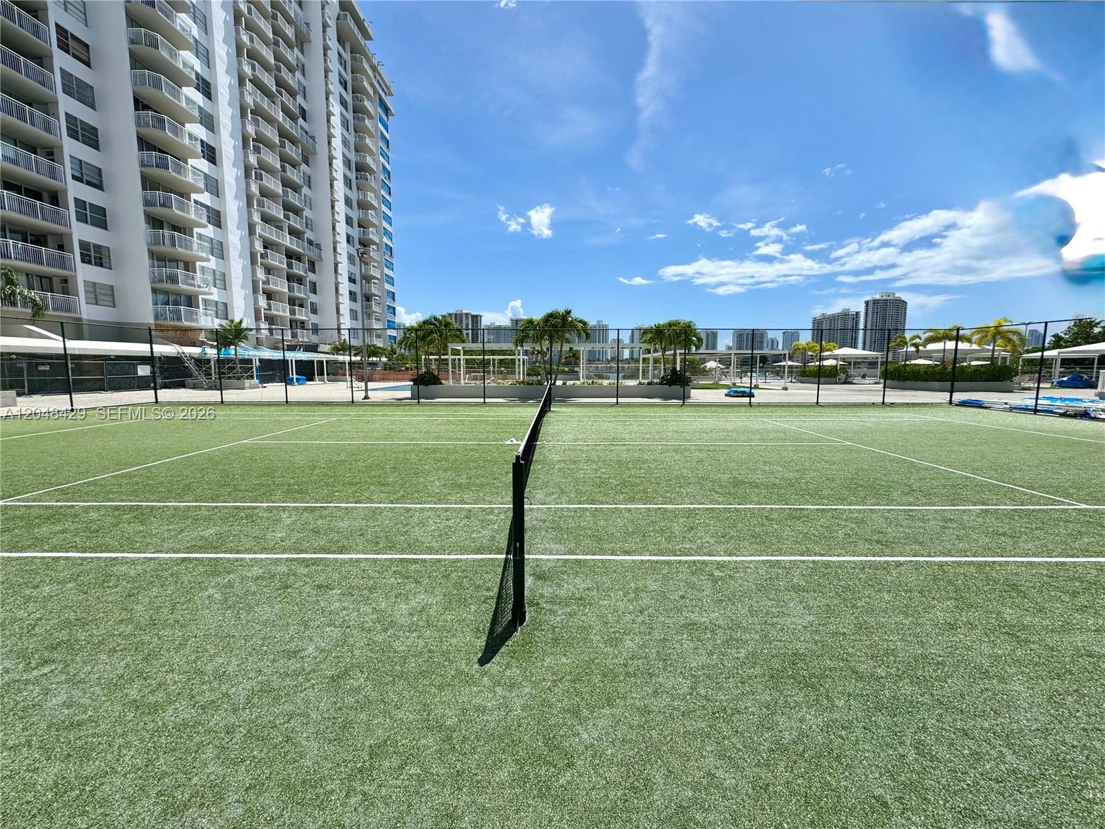 18011 Biscayne Boulevard 1802 Property Photo 23