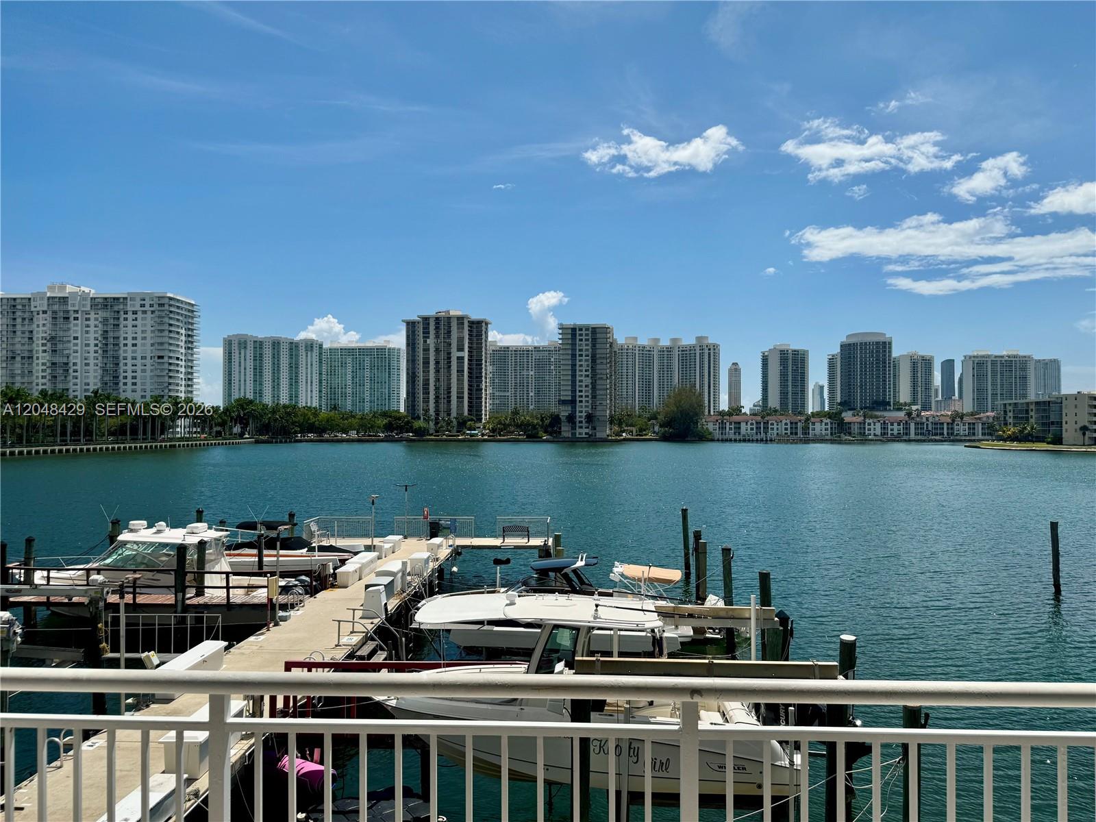 18011 Biscayne Boulevard 1802 Property Photo 28
