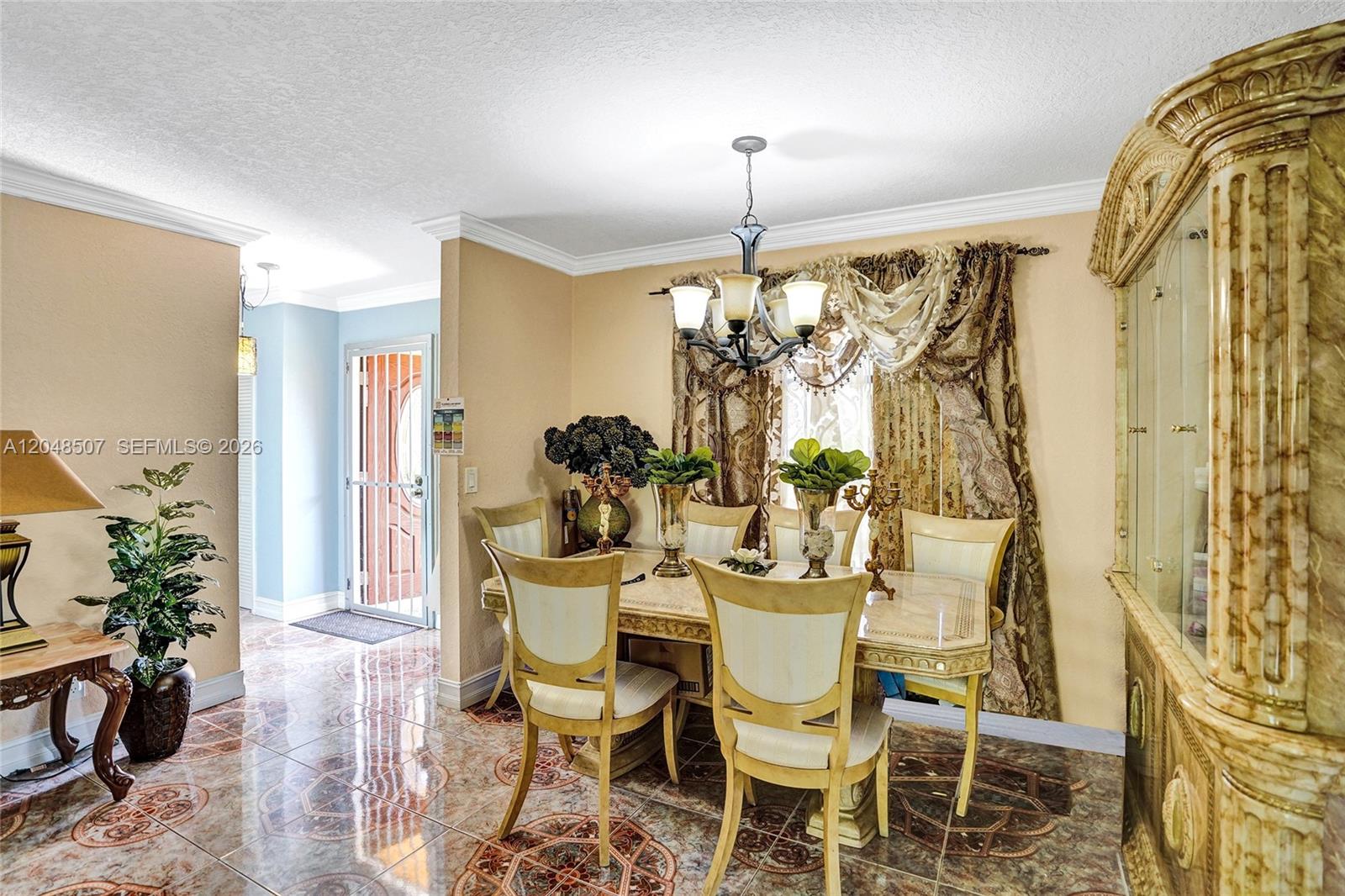 10688 Sleepy Brook Way Property Photo 6