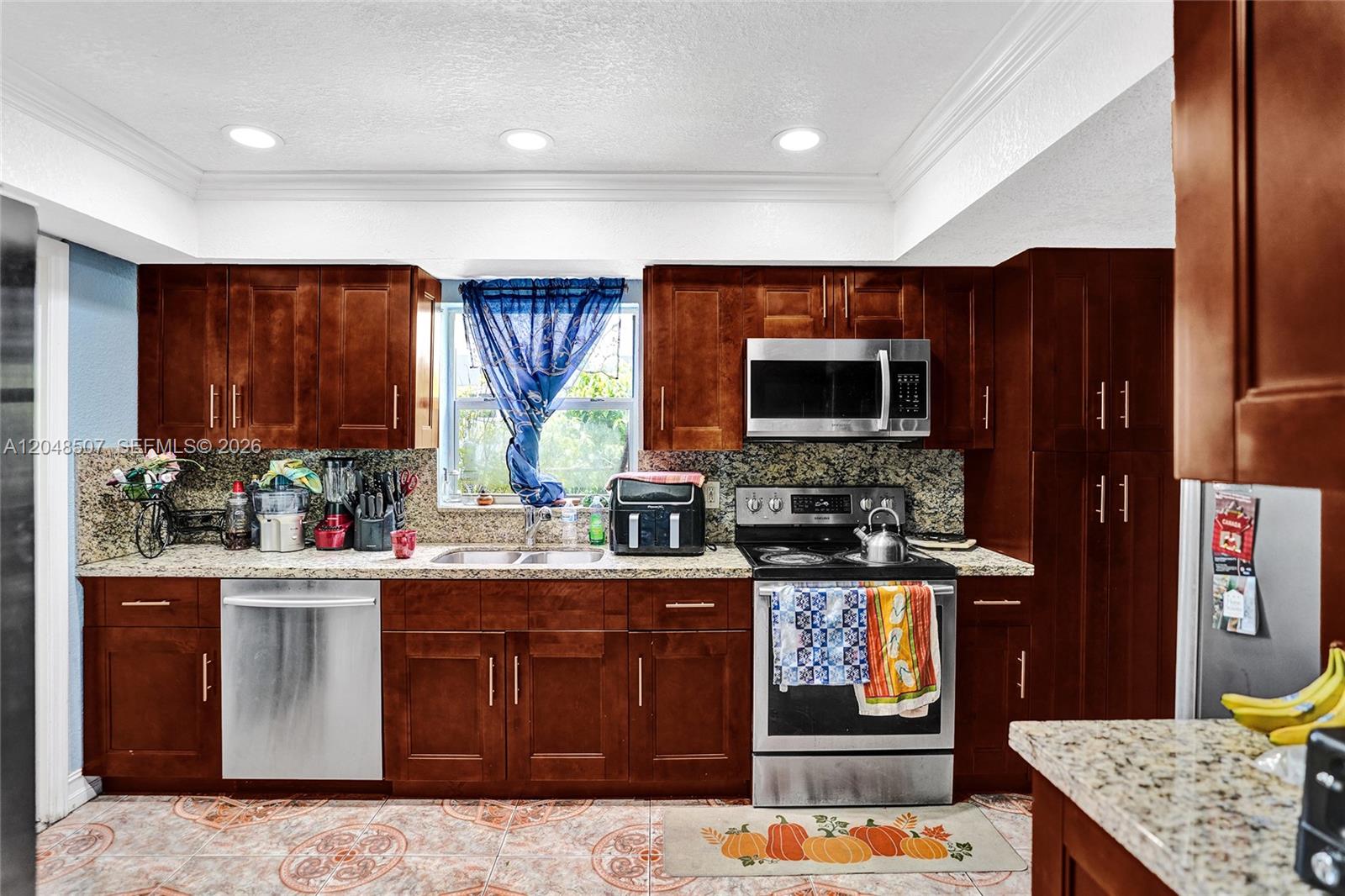 10688 Sleepy Brook Way Property Photo 18