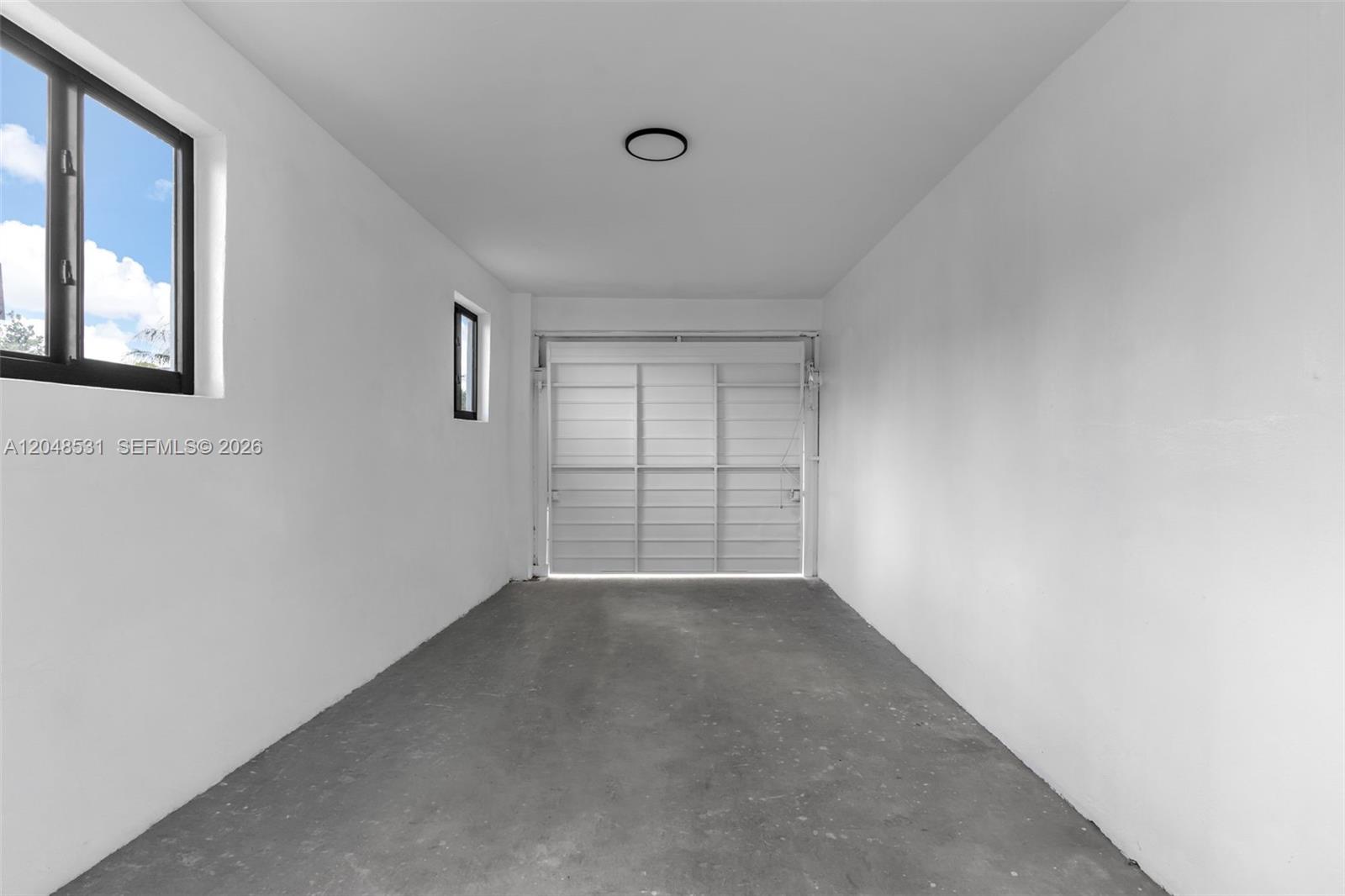 A12048531 Property Photo 18