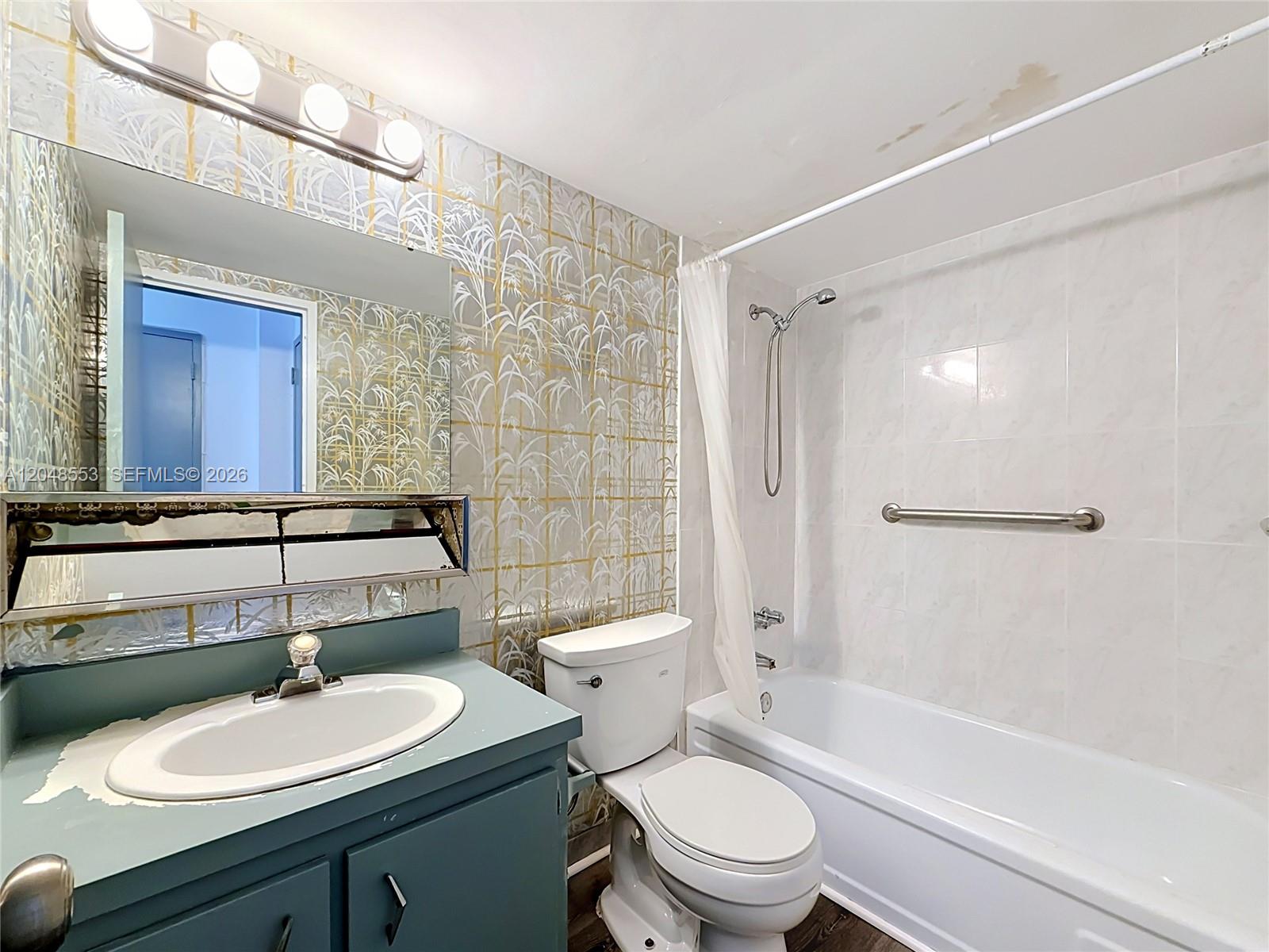 1228 West Avenue 208 Property Photo 11