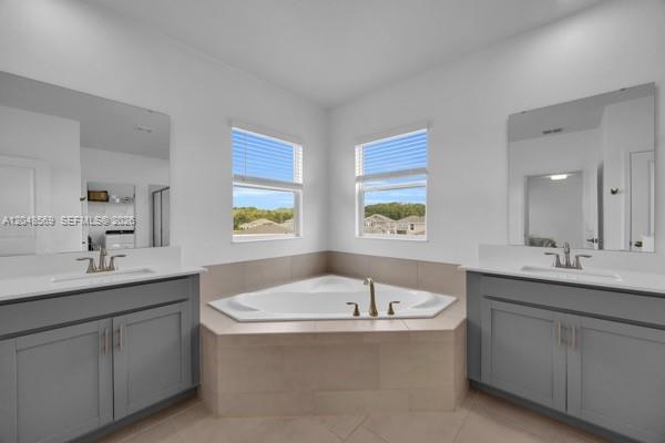 A12048569 Property Photo 31