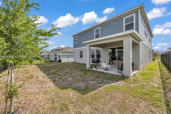 A12048569 Property Photo 39
