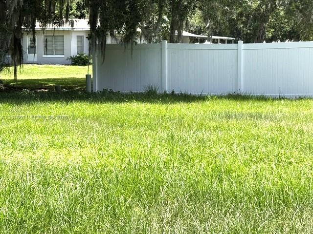 6209 Aquavista Drive Property Photo 6