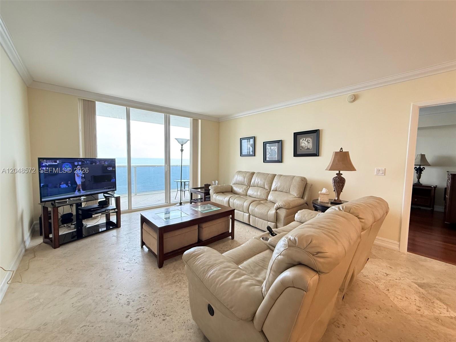 1800 S Ocean Drive 2203 Property Photo 12