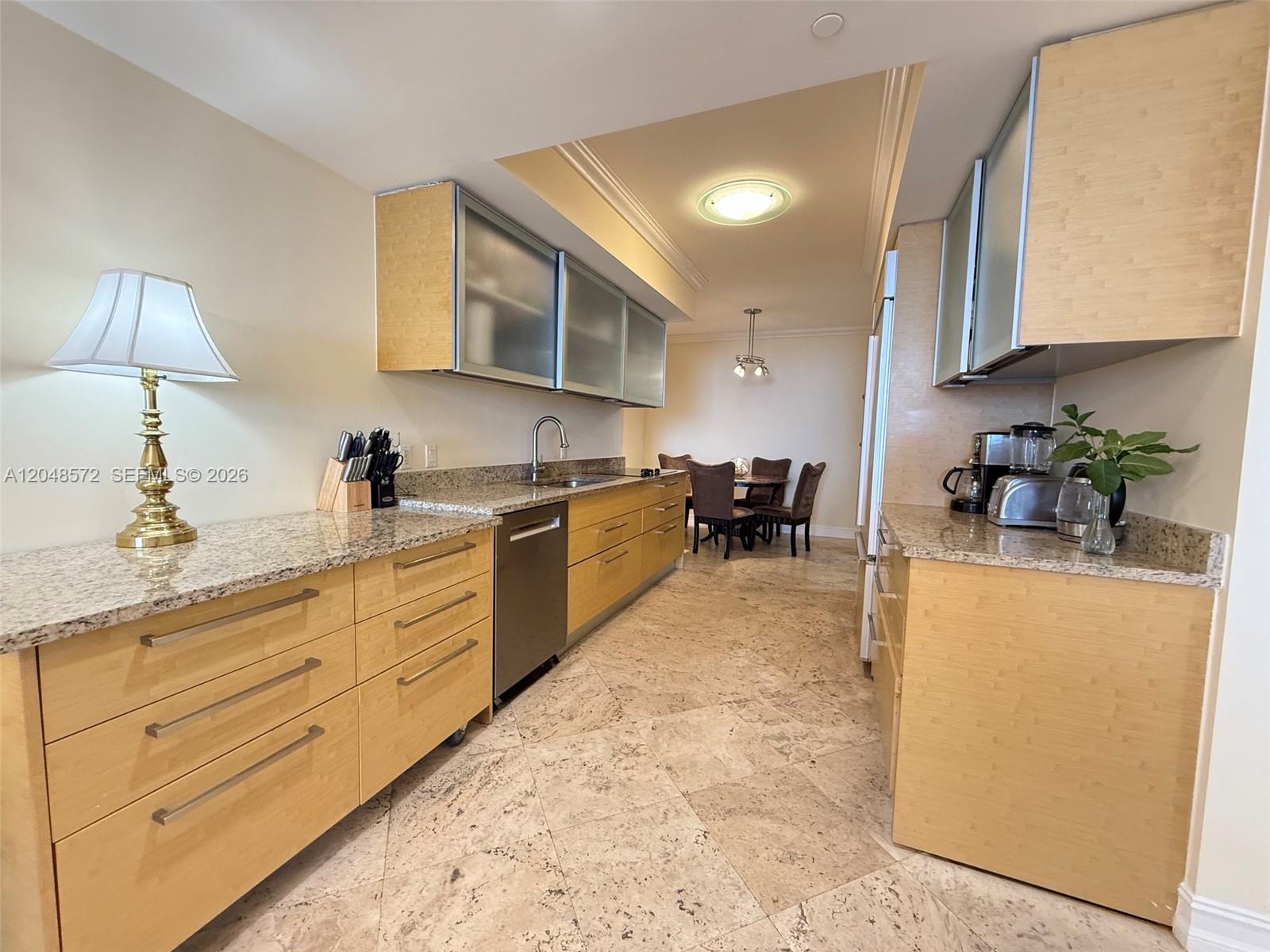 1800 S Ocean Drive 2203 Property Photo 14