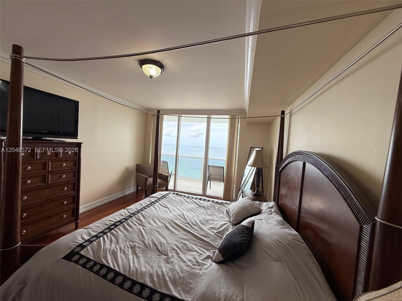 1800 S Ocean Drive 2203 Property Photo 20