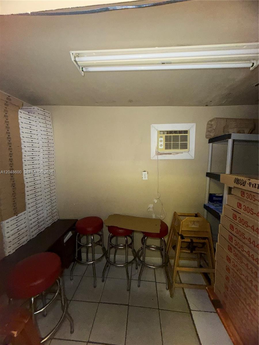 A12048600 Property Photo 14