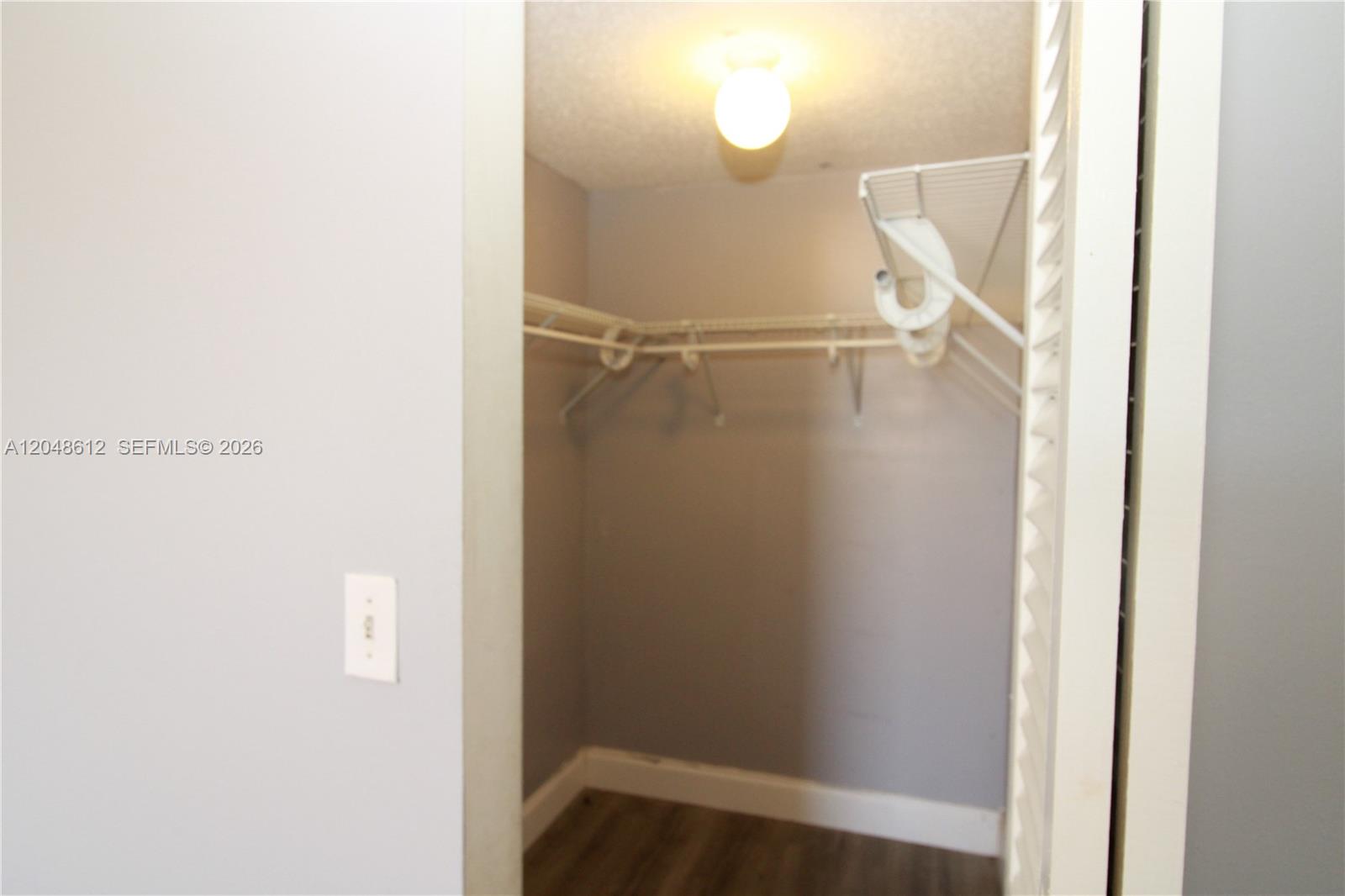 13499 Biscayne Boulevard 412 Property Photo 10