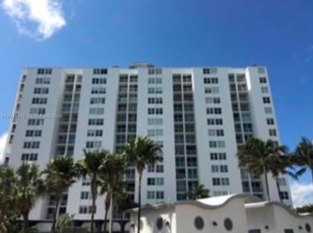A12048618 Property Photo 1