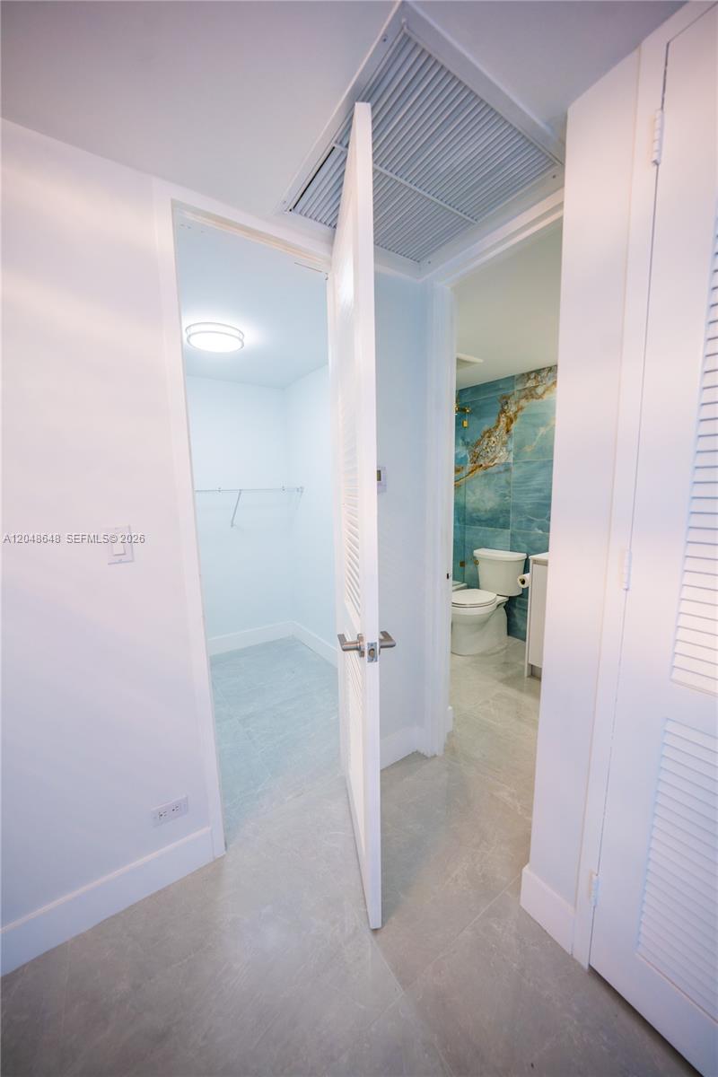 5055 Collins Avenue 14h Property Photo 30