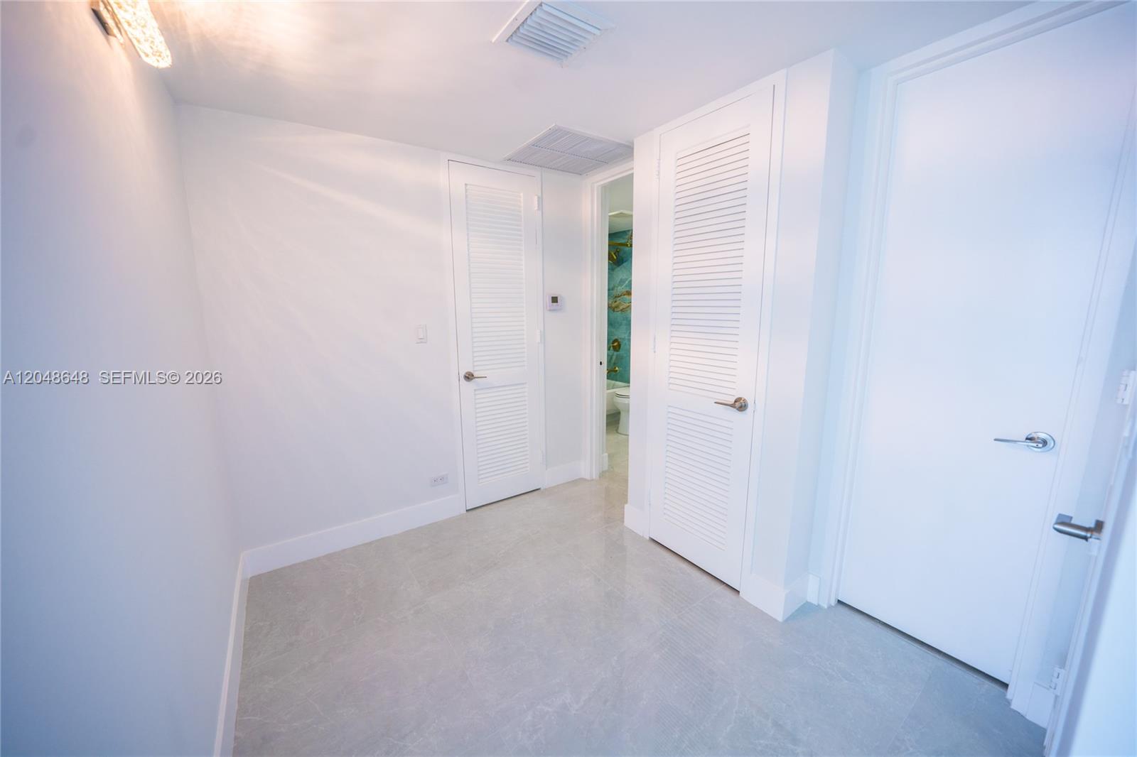 5055 Collins Avenue 14h Property Photo 32