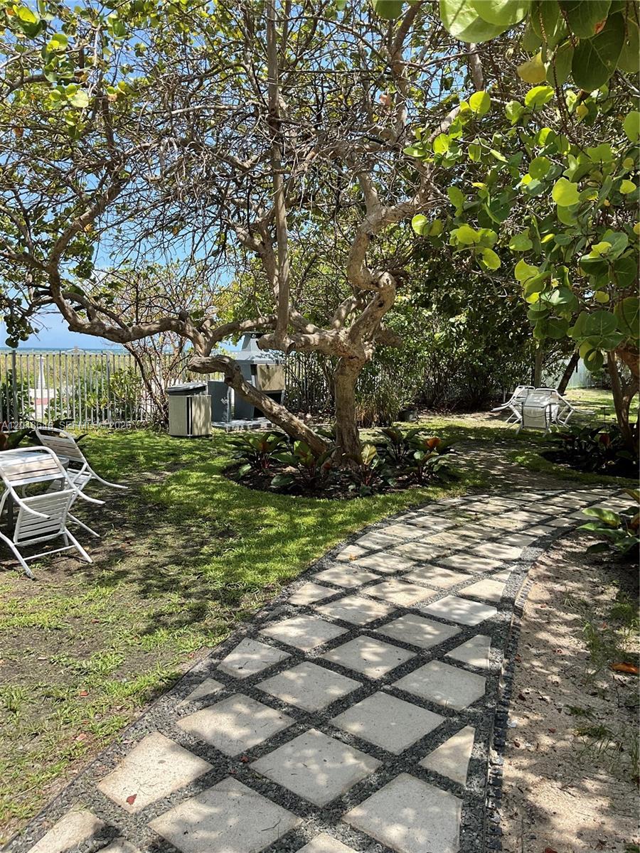 5055 Collins Avenue 14h Property Photo 43