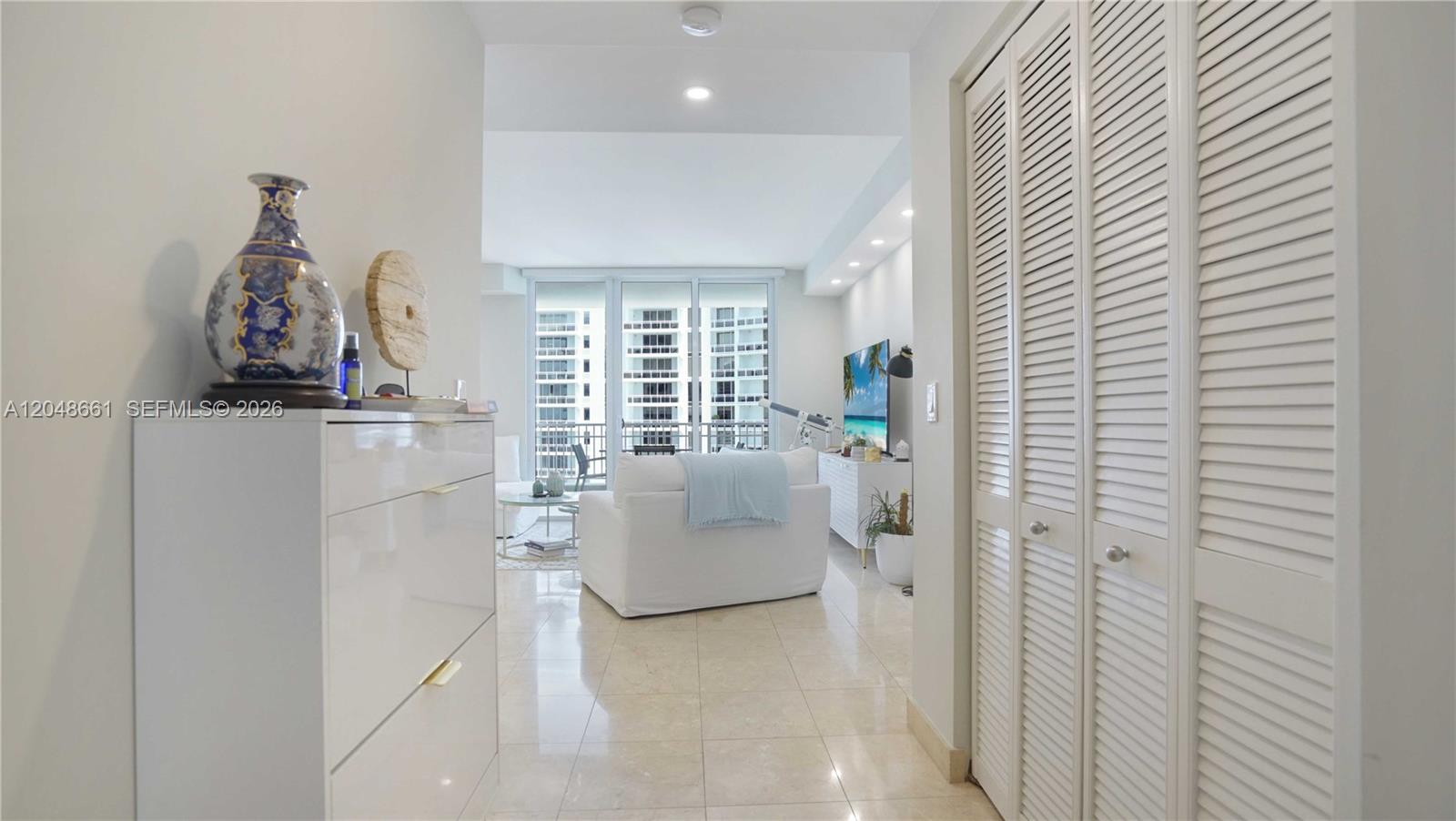 801 Brickell Key Boulevard 2210 Property Photo 29