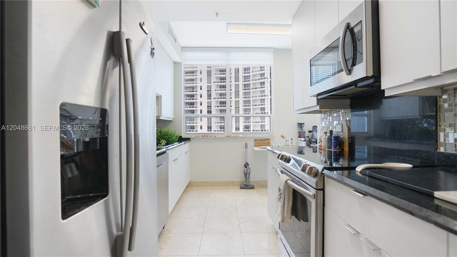 801 Brickell Key Boulevard 2210 Property Photo 38