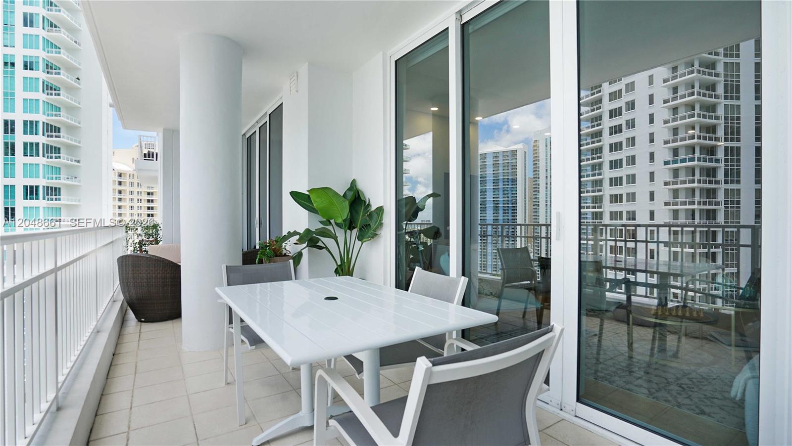 801 Brickell Key Boulevard 2210 Property Photo 42