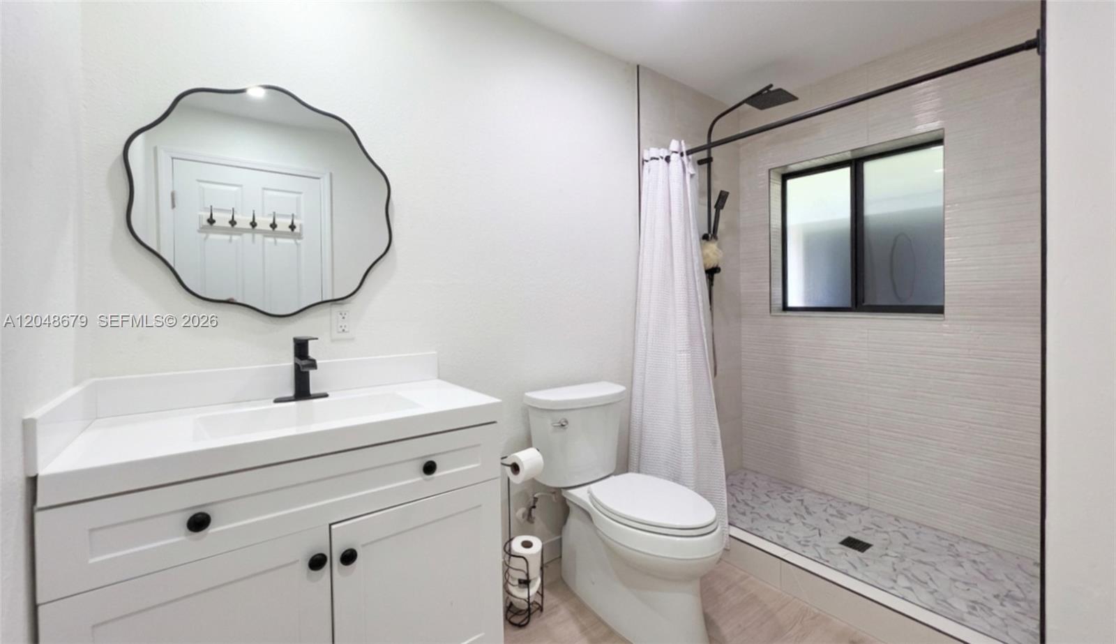 525 N Granja Street Property Photo 38