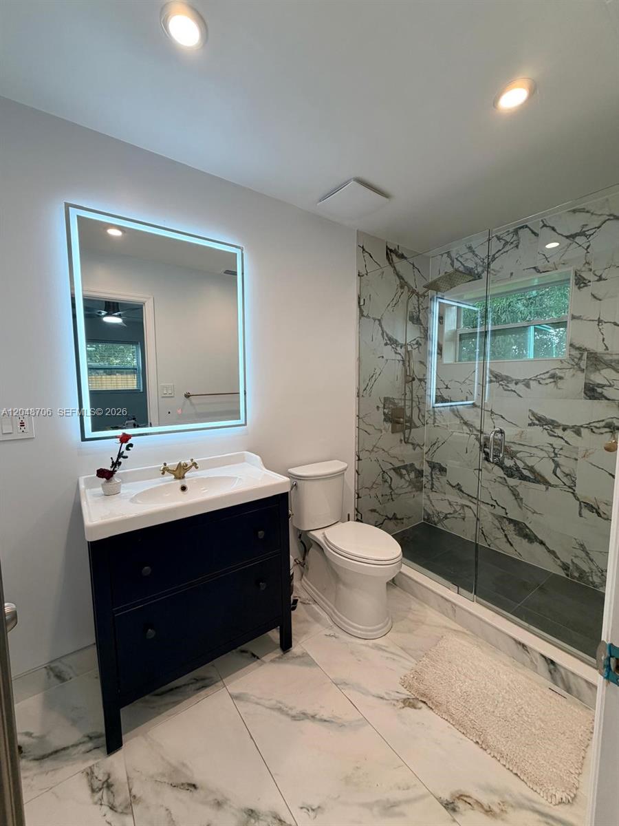 3781 Jackson Boulevard - Property Photo 11