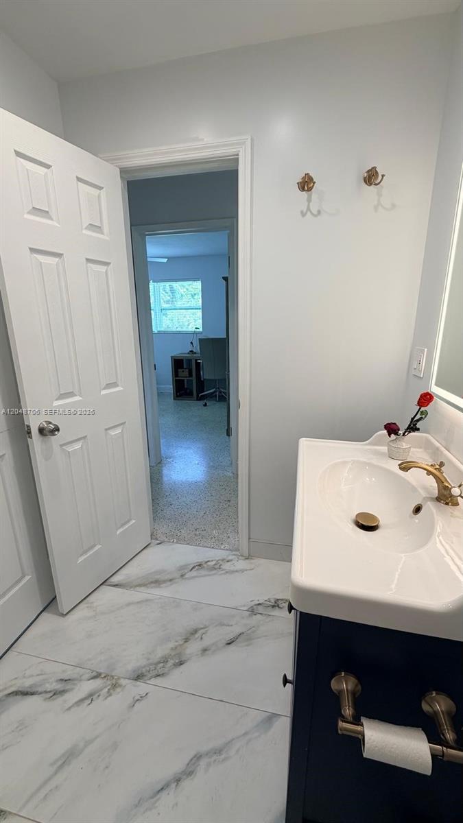 3781 Jackson Boulevard - Property Photo 12