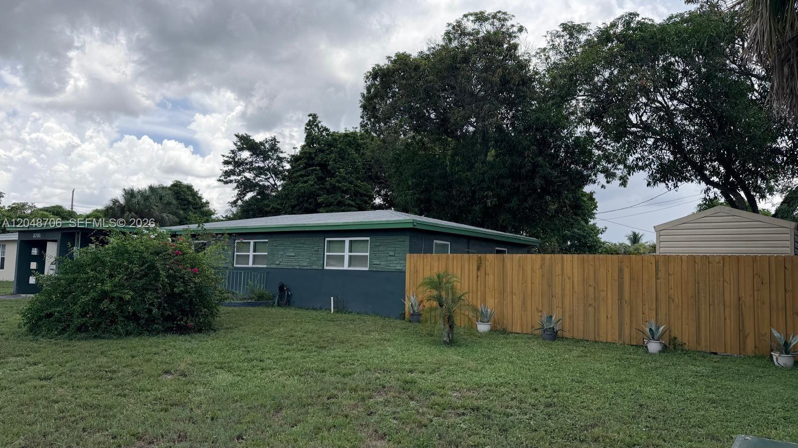 3781 Jackson Boulevard - Property Photo 32
