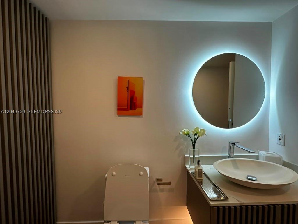 A12048730 Property Photo 38