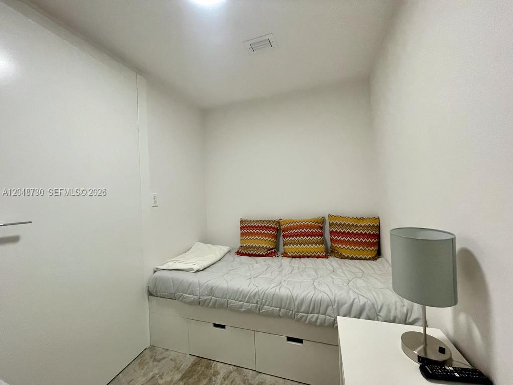 A12048730 Property Photo 41