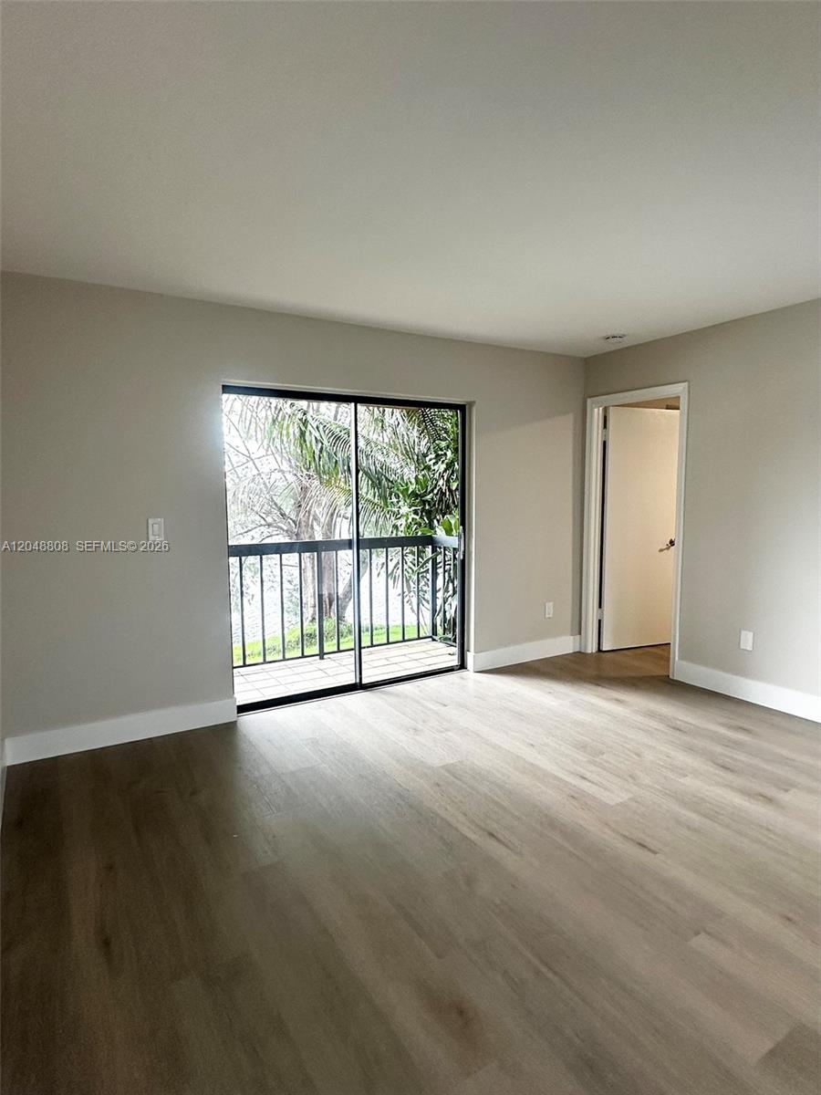 2540 W 67th Place 202-28 Property Photo 3