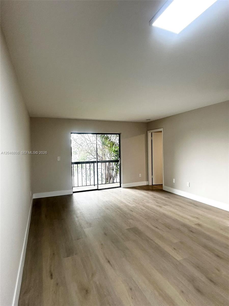 2540 W 67th Place 202-28 Property Photo 5