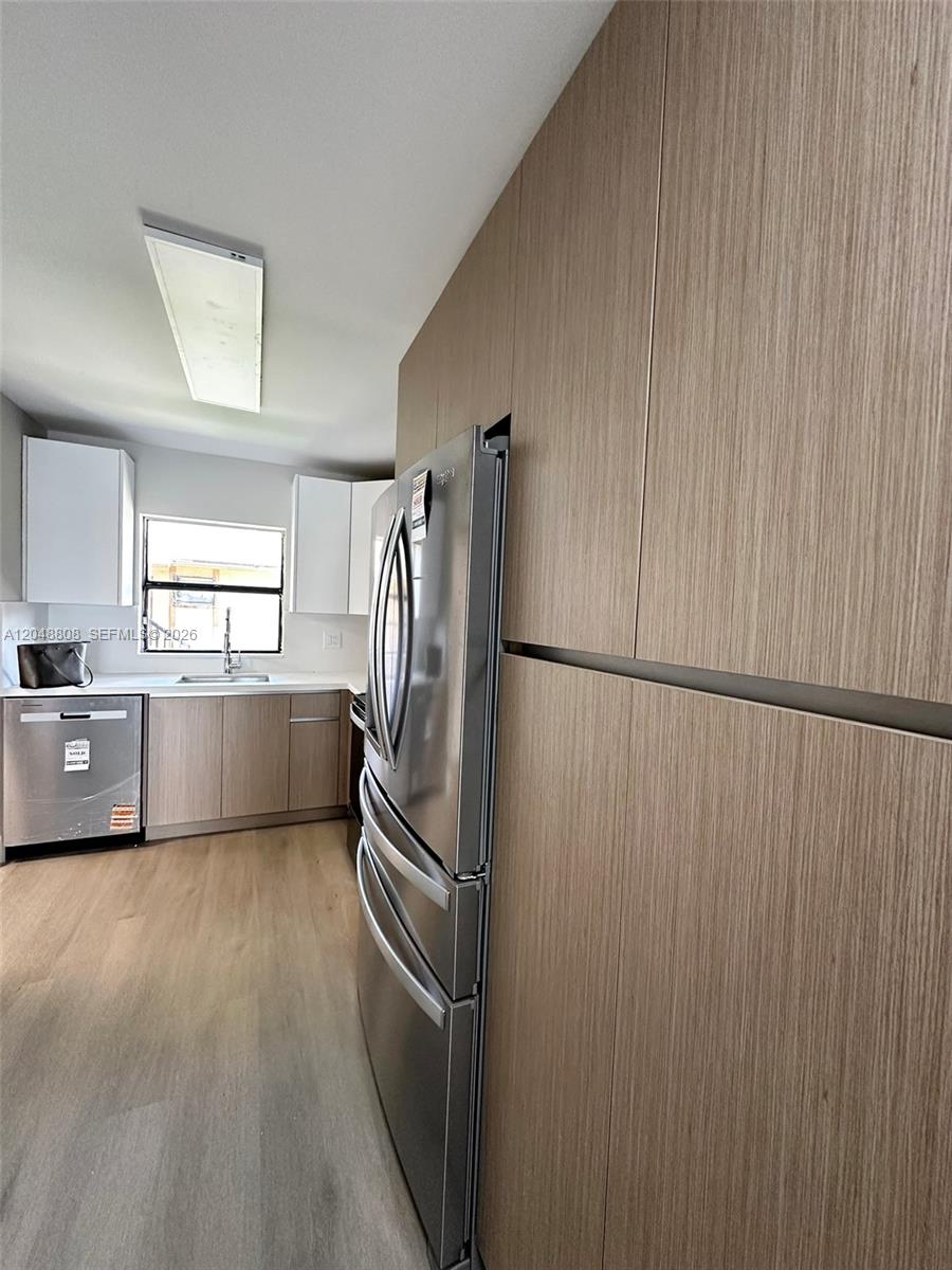 2540 W 67th Place 202-28 Property Photo 13