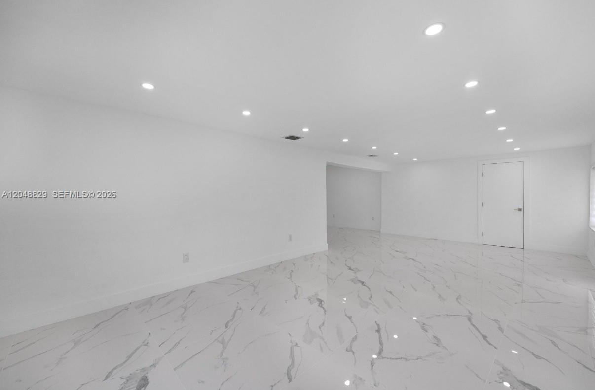 2390 Service Road Property Photo 10