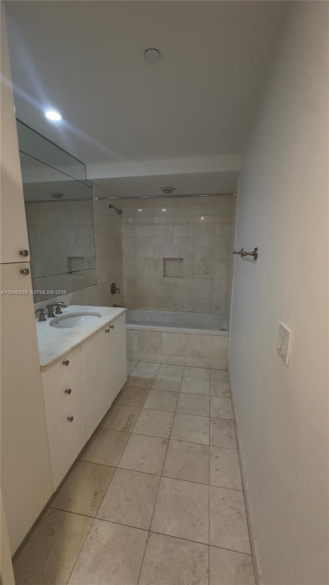 901 Brickell Key Boulevard 1102 Property Photo 8