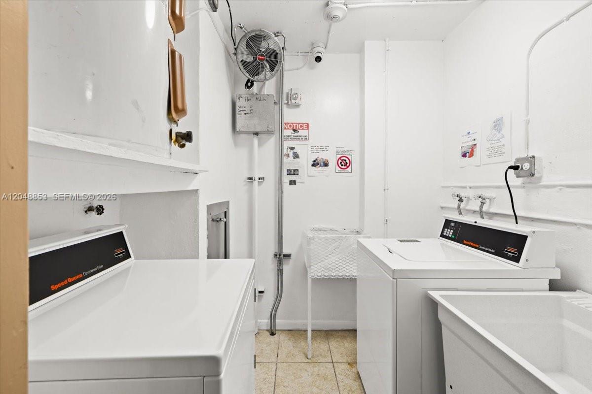 1833 S Ocean Drive 911 Property Photo 22