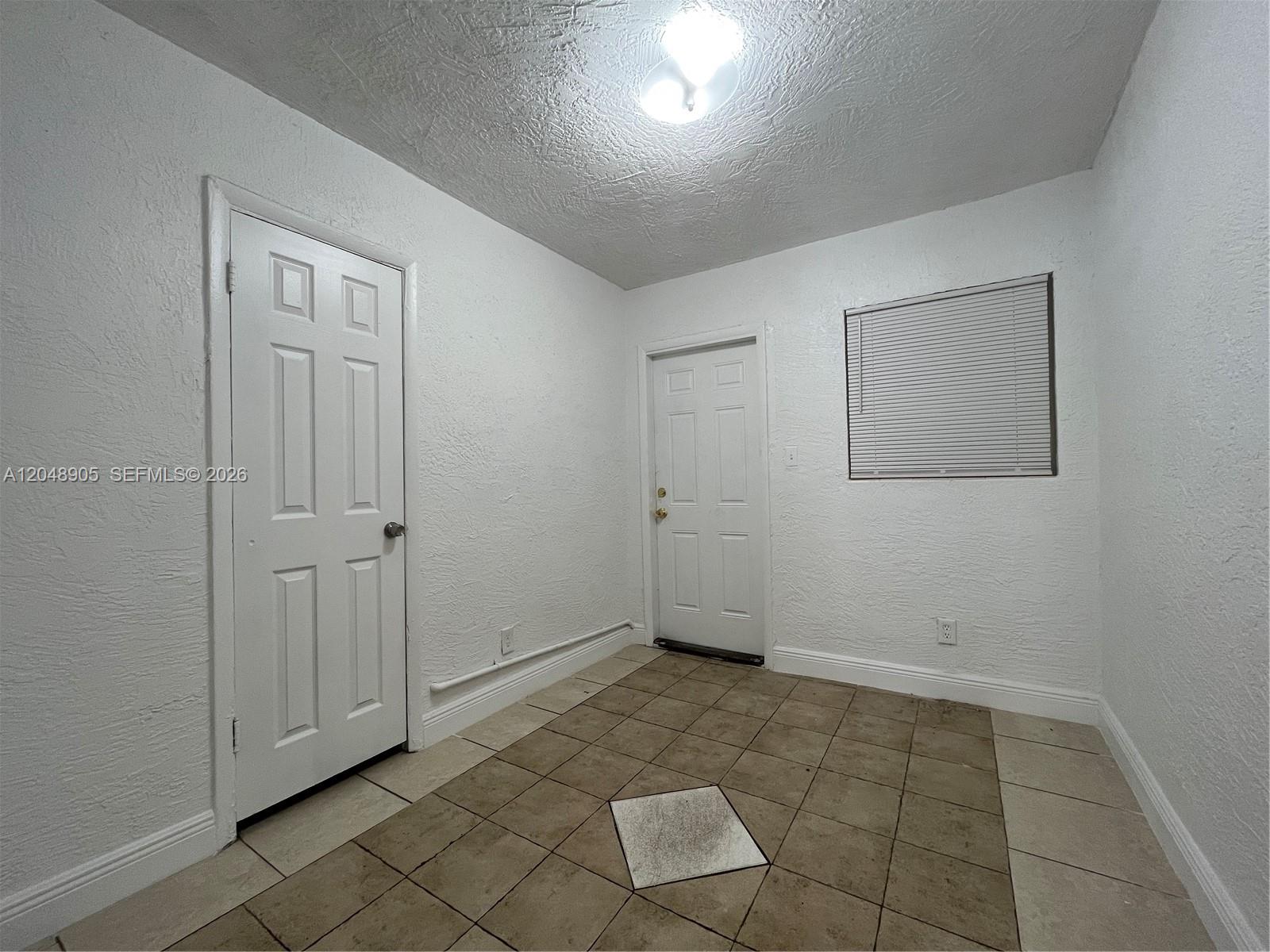 3028 Nw 2nd Street Property Photo 6