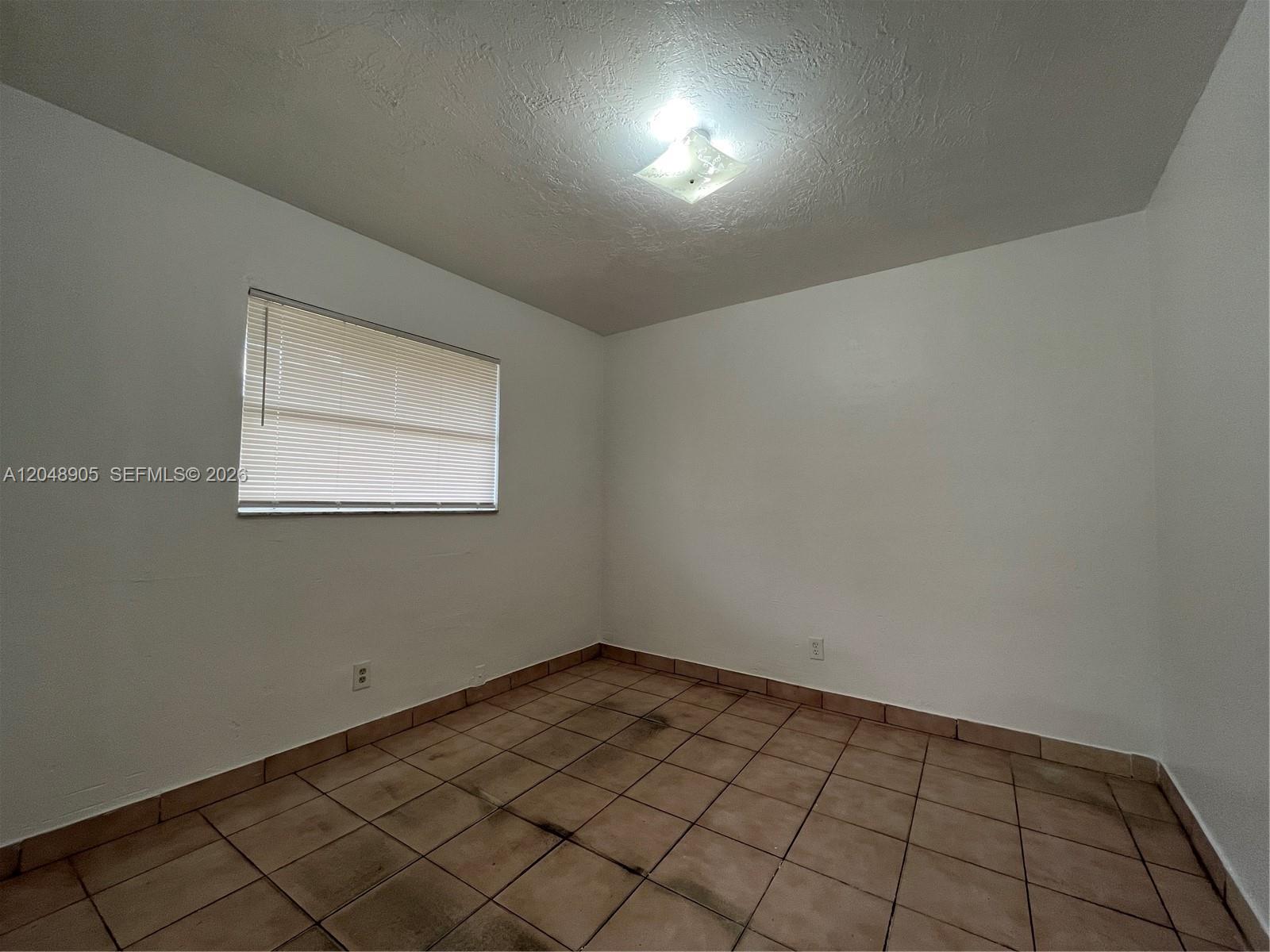 3028 Nw 2nd Street Property Photo 11