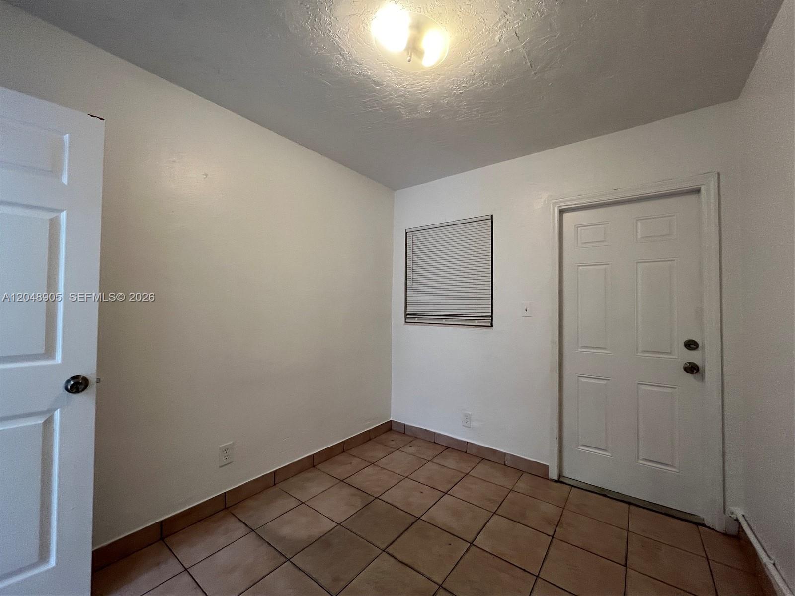3028 Nw 2nd Street Property Photo 12