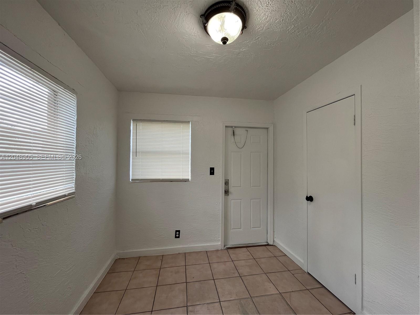 3028 Nw 2nd Street Property Photo 15