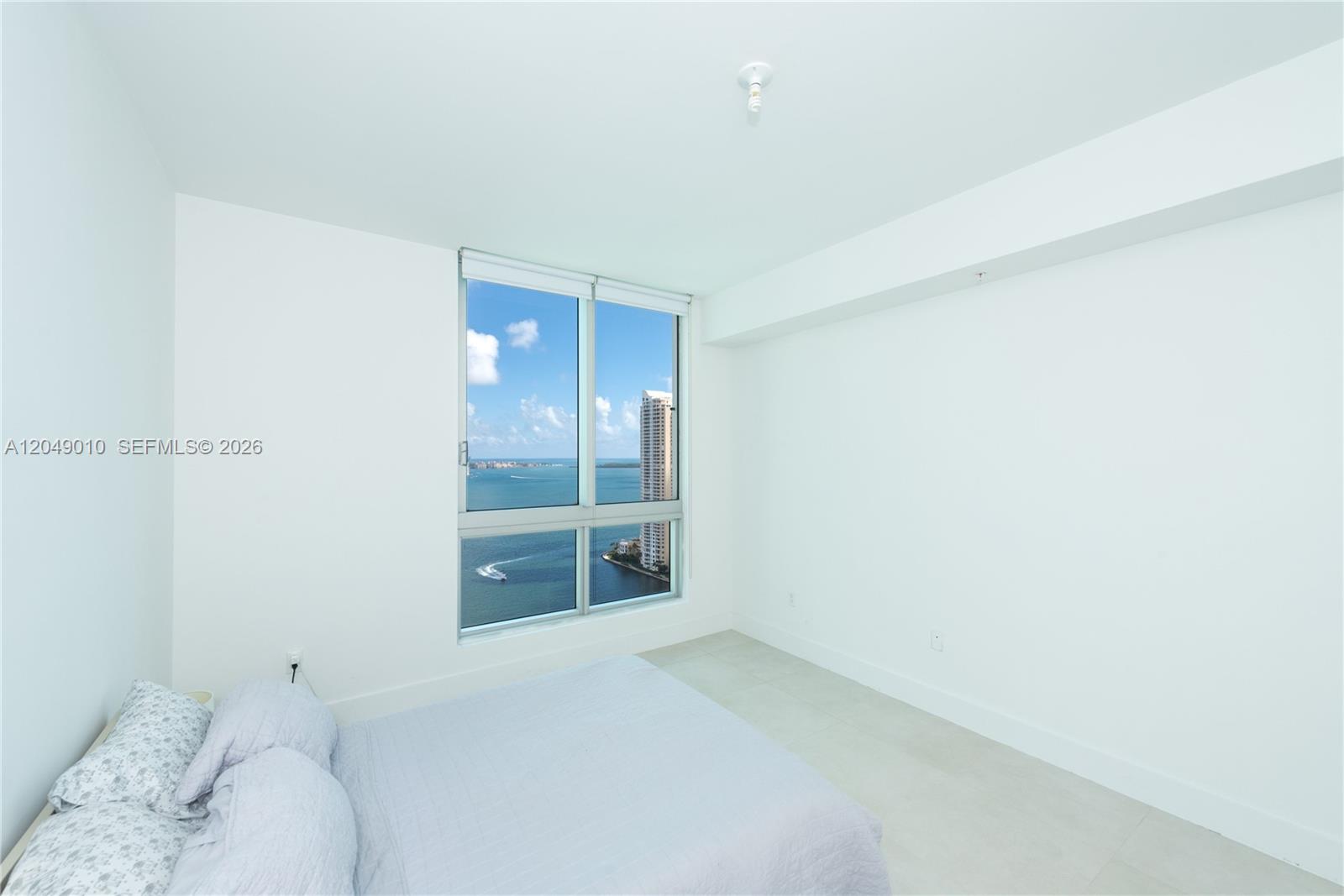 300 S Biscayne Boulevard T-2814 Property Photo 11