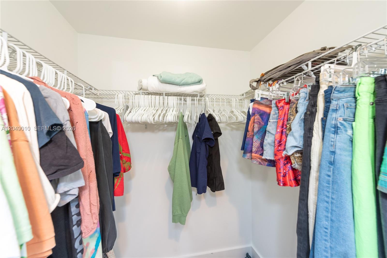 300 S Biscayne Boulevard T-2814 Property Photo 15