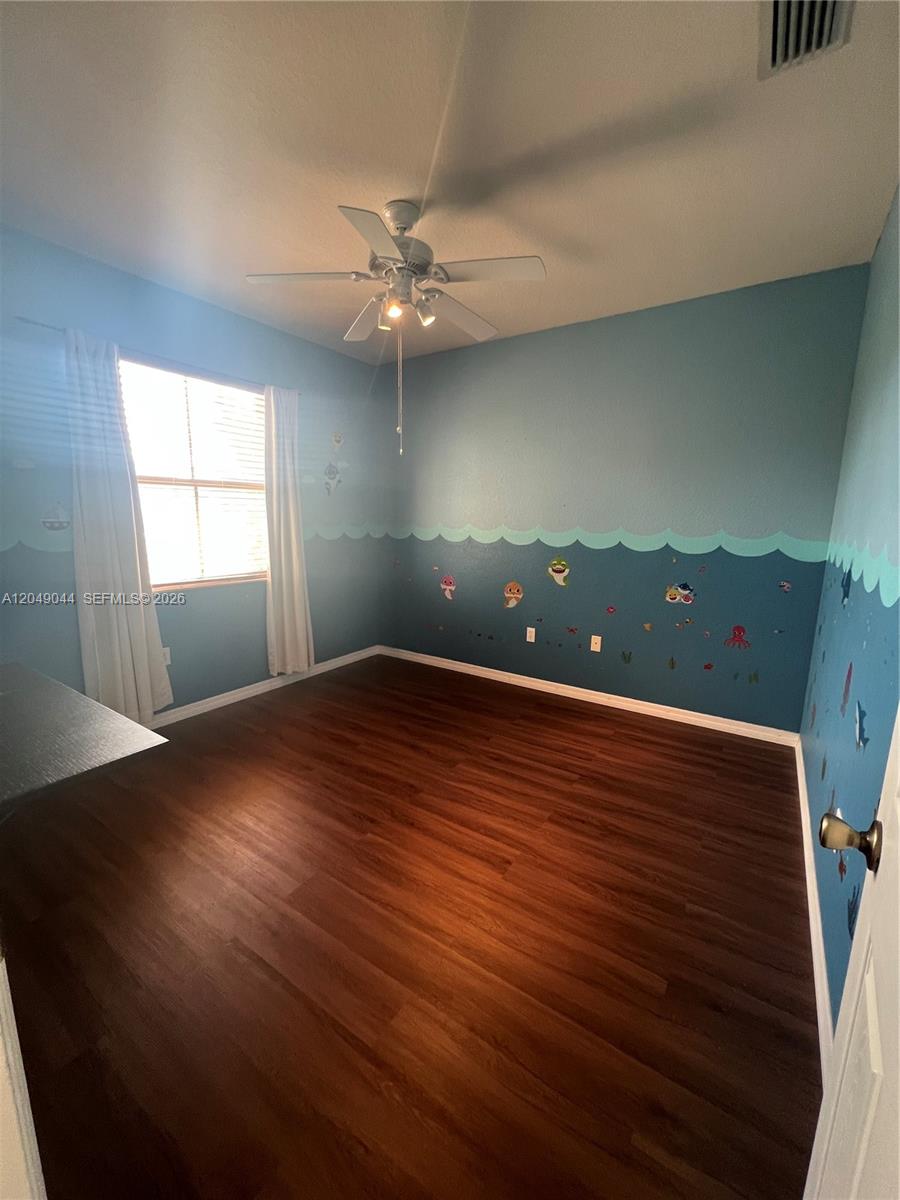 1430 Se 18th Place Property Photo 11