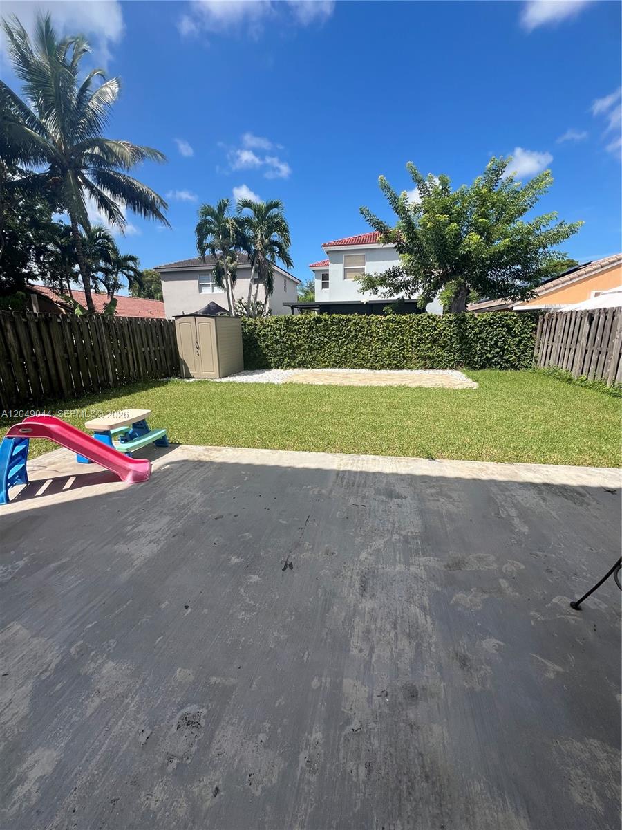 1430 Se 18th Place Property Photo 16