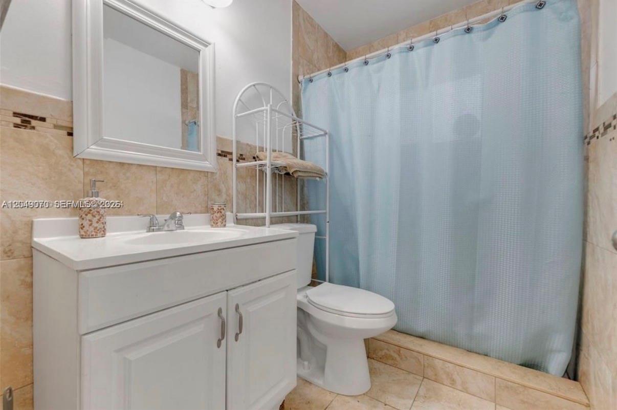 329 W 18th Street Property Photo 13