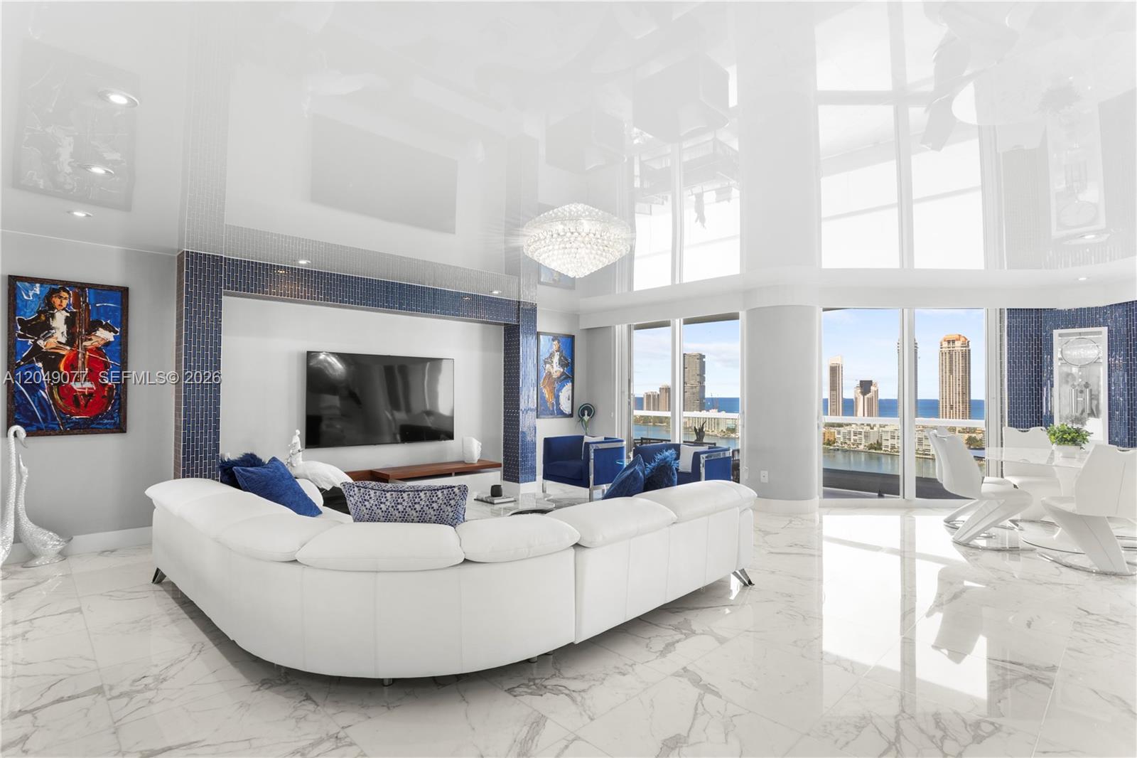 2600 Island Boulevard 2603 Property Photo 2