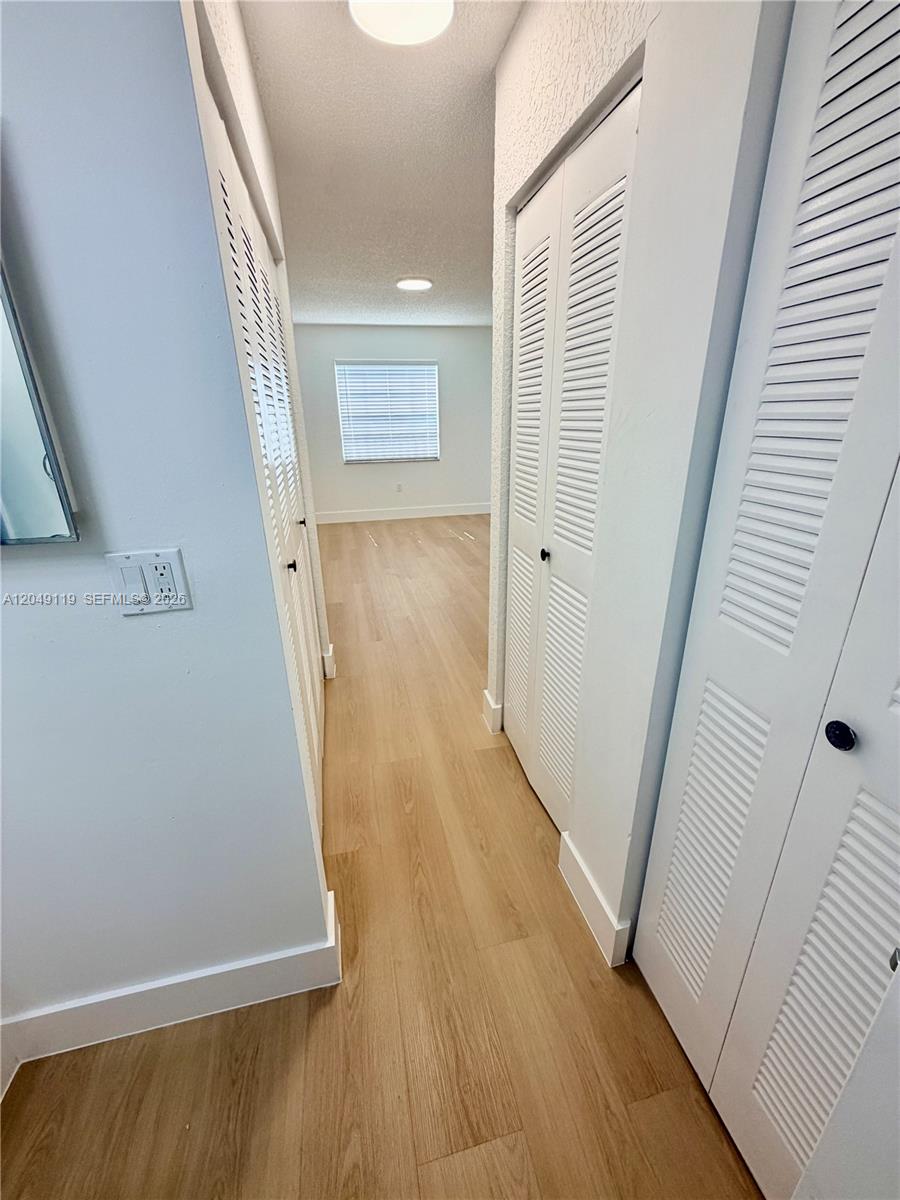 A12049119 Property Photo 40